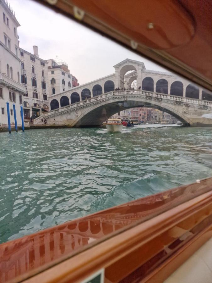 Appartamento Al Centro Di Venezia 6 Posti Letto Екстериор снимка